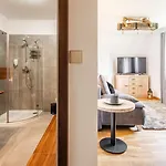 Apart Otel Delta 3*