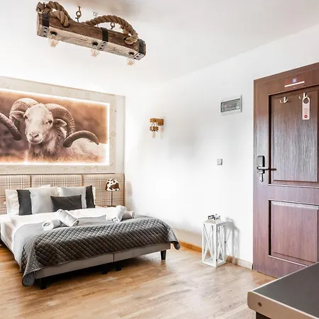 Aparthotel Delta 4*