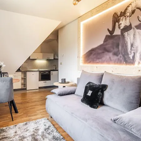Delta Aparthotel 4*
